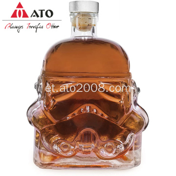 Ato Storm Trooperi kiivri dekanteri viski klaasist tass